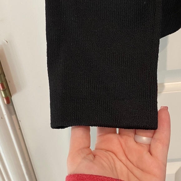 New! St. John Knits Black Mock Neck Long Sleeve Pullover Top NWT 16071 - Picture 7 of 11